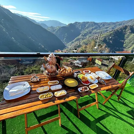 Poyraz 2 Chalet Ardesen